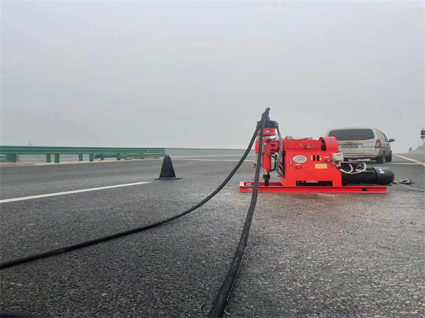 肥城马路路基路面开裂下沉注浆加固灌浆