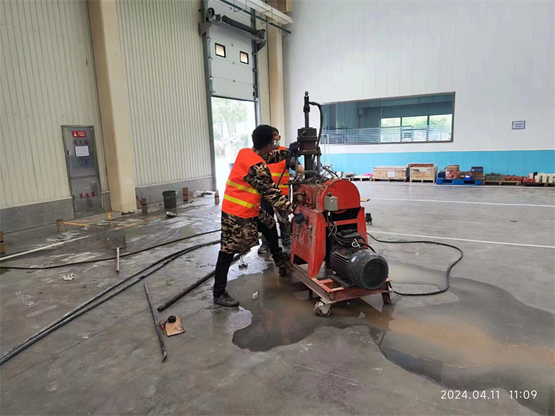 肥城厂房地面下沉塌陷注浆加固施工